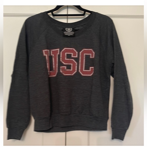 Gray USC Women's Sweatshirt (B7) - Picture 1 of 3